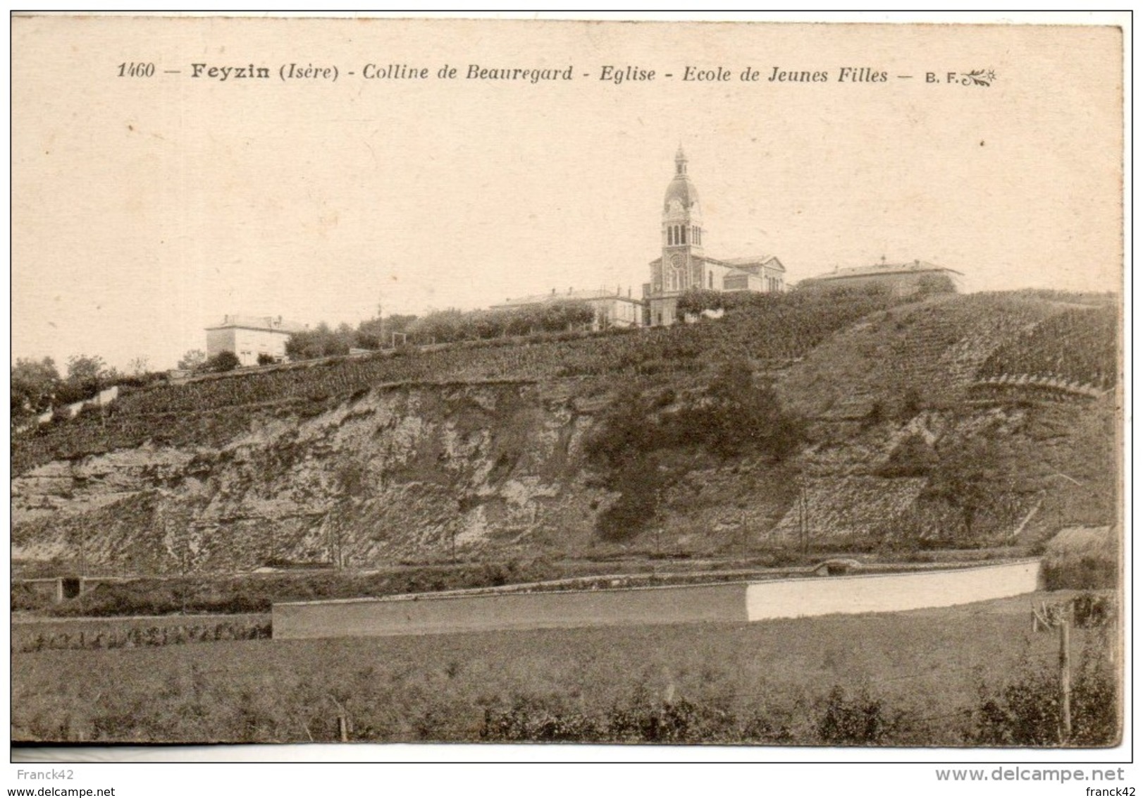 69. Feyzin. Colline De Beauregard. Eglise. Ecole De Jeunes Filles - Feyzin