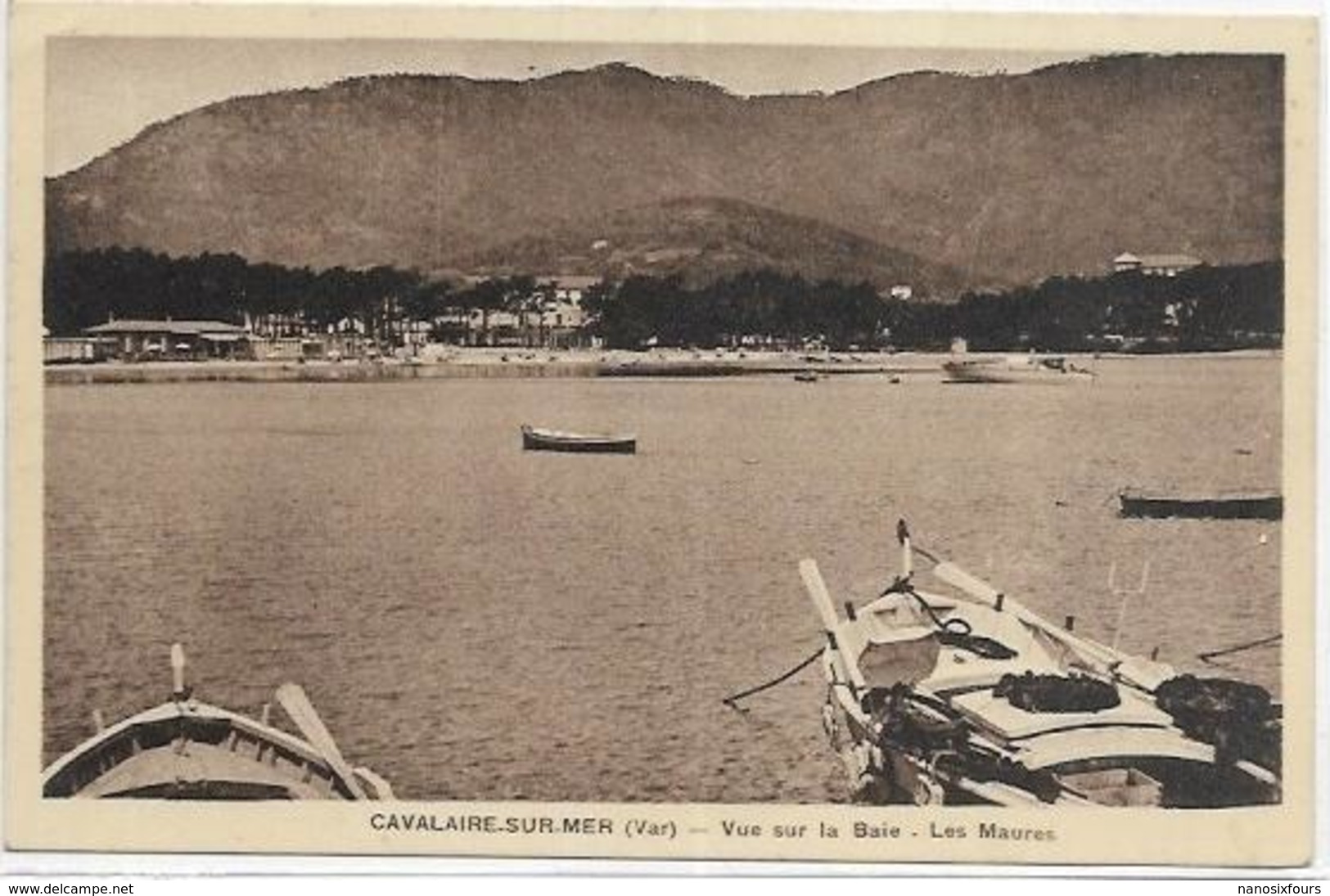 83.  CAVALAIRE SUR MER.  VUE SUR LA BAIE - Cavalaire-sur-Mer