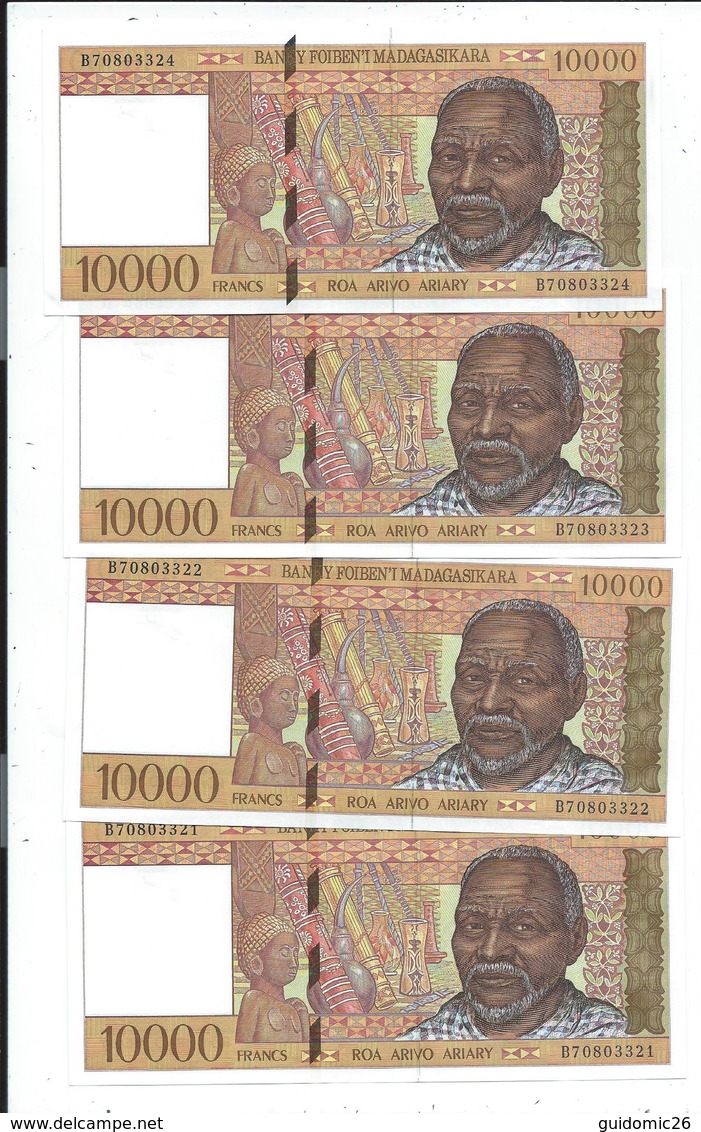 Madagascar Serie 4 Billets N° Se Suivant Billets De 10000 Francs Banky Foiben'i Madagasikara - Madagascar