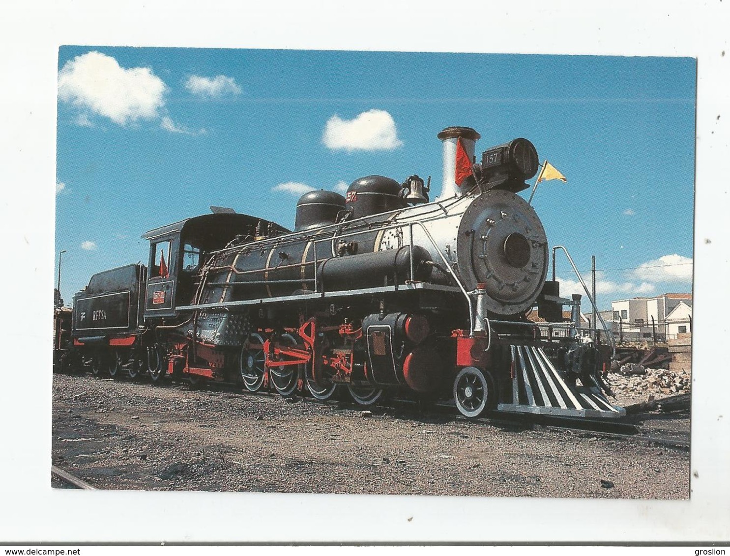 BRAZIL 121 RFFSA CURITIBA SHED (REDE FERROVIARIA FEDERAL S A) NOVEMBER 6 TH 1985 (STEAM ALL OVER THE WORLD) - Curitiba