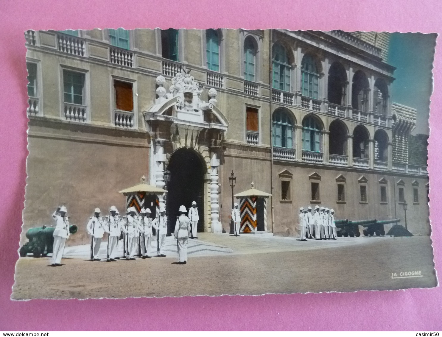 MONACO LA RELEVE DE LA GARDE DEVANT LE PALAIS PRINCIER - Prince's Palace