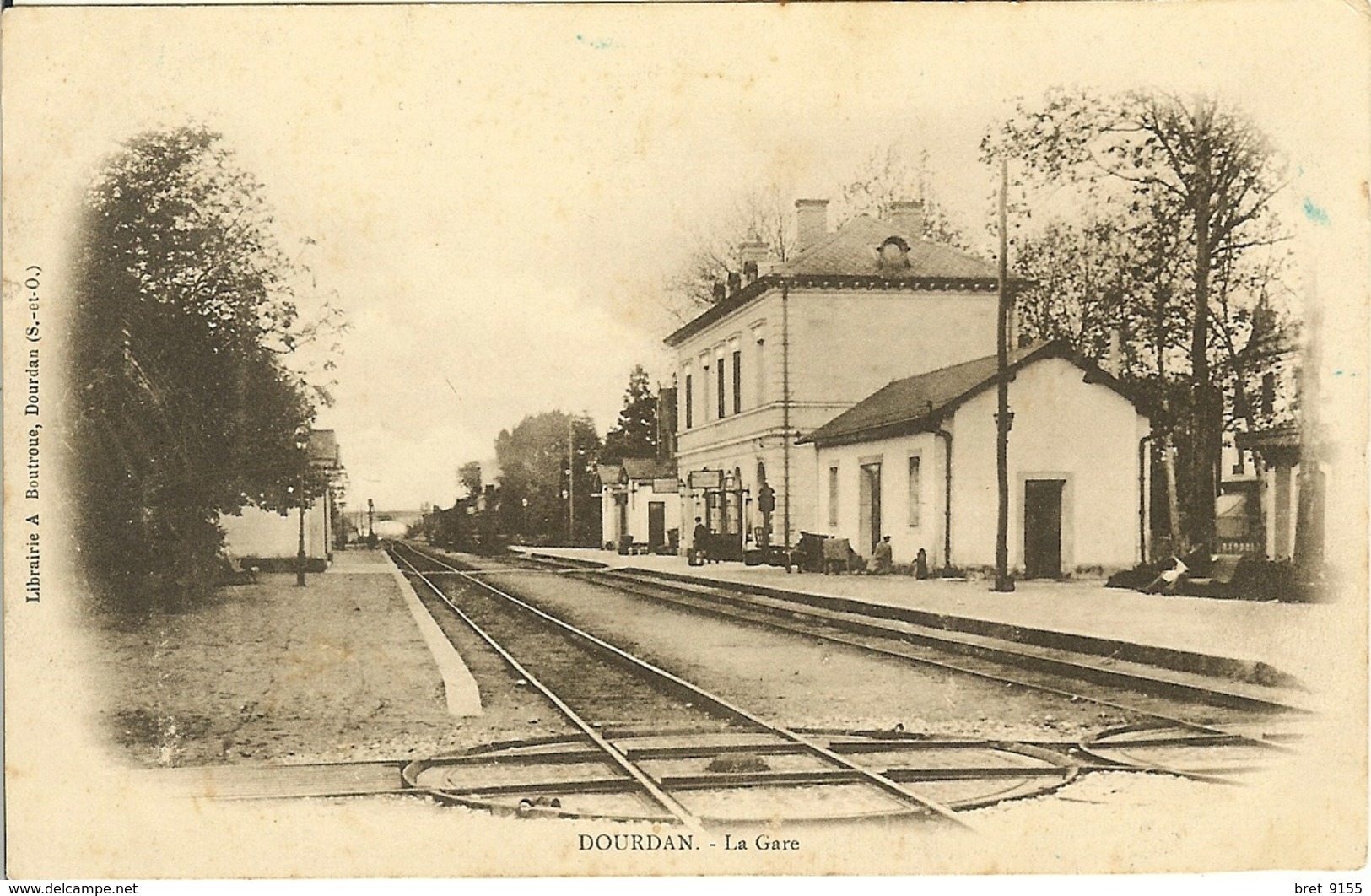 91 DOURDAN LA GARE EN 1905 SANS LES CABINETS DESTINATION AUFFARGIS - Dourdan