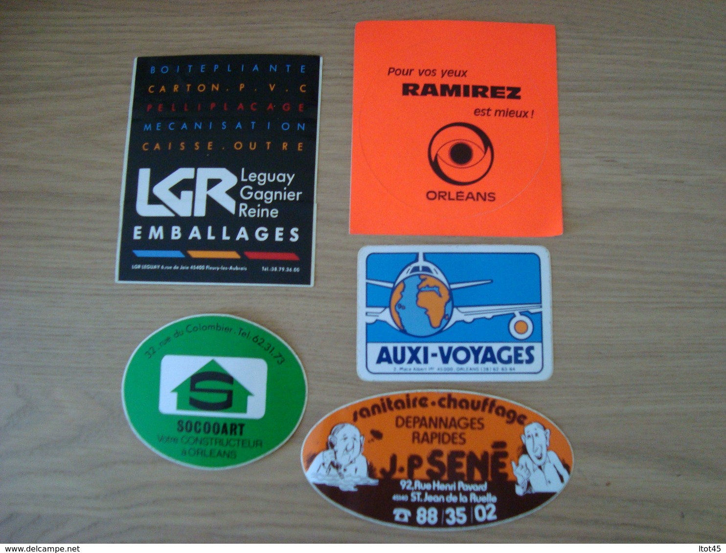 LOT DE 5 AUTOCOLLANTS SANITAIRE J.P SENE AUXI-VOYAGE SOCOOART LGR EMBALLAGES - Autocollants