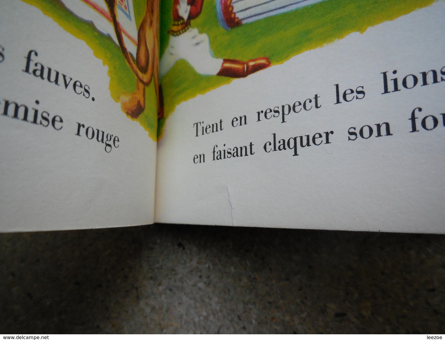 un petit livre d'or une journée au cirque 1954, Marion Conger................................4A010320