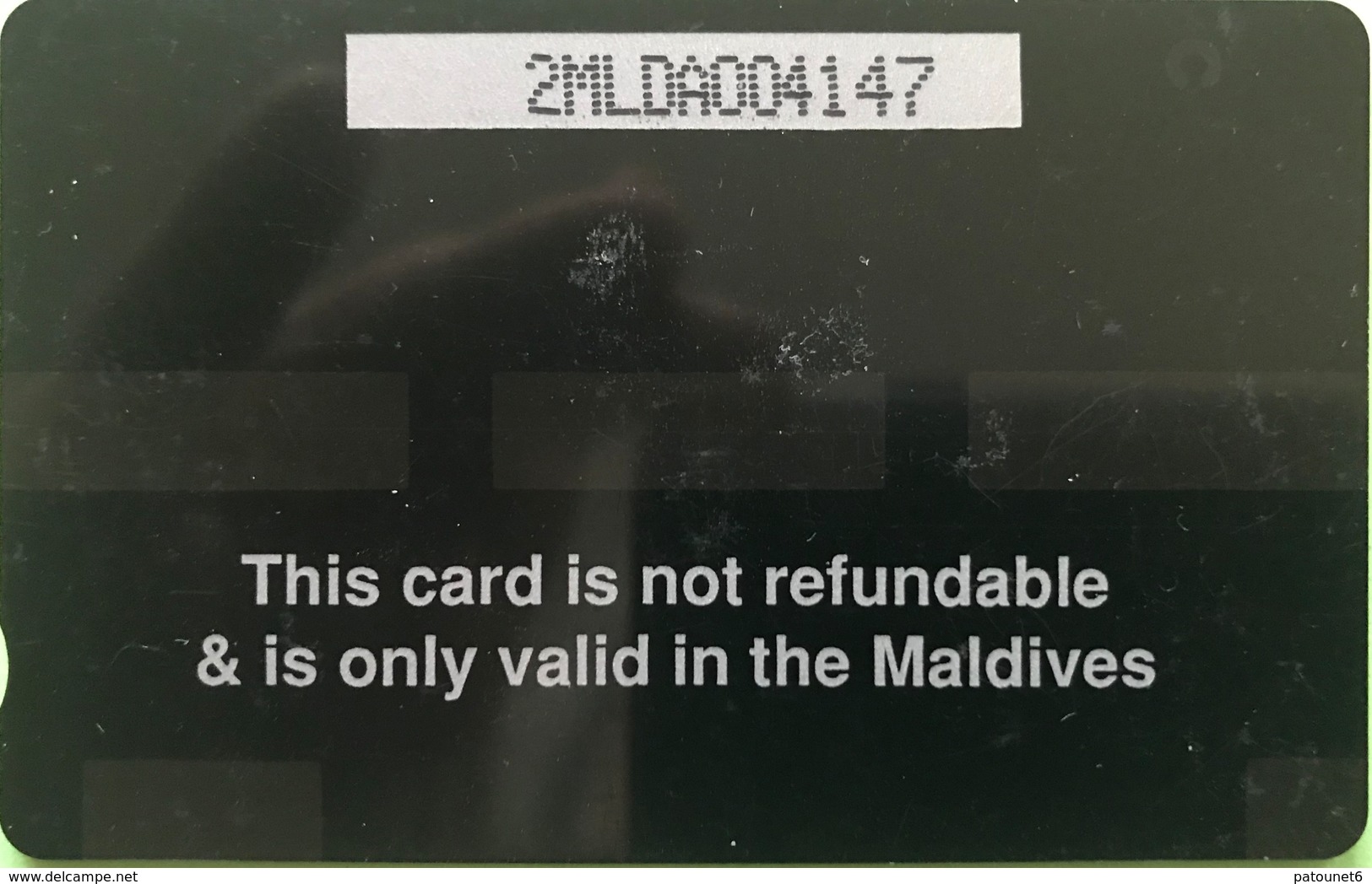 MALDIVES  -  Phonecard  -  DHIRAAGU  -  Plage, Cocotiers  -  Rf 20 - Maldivas