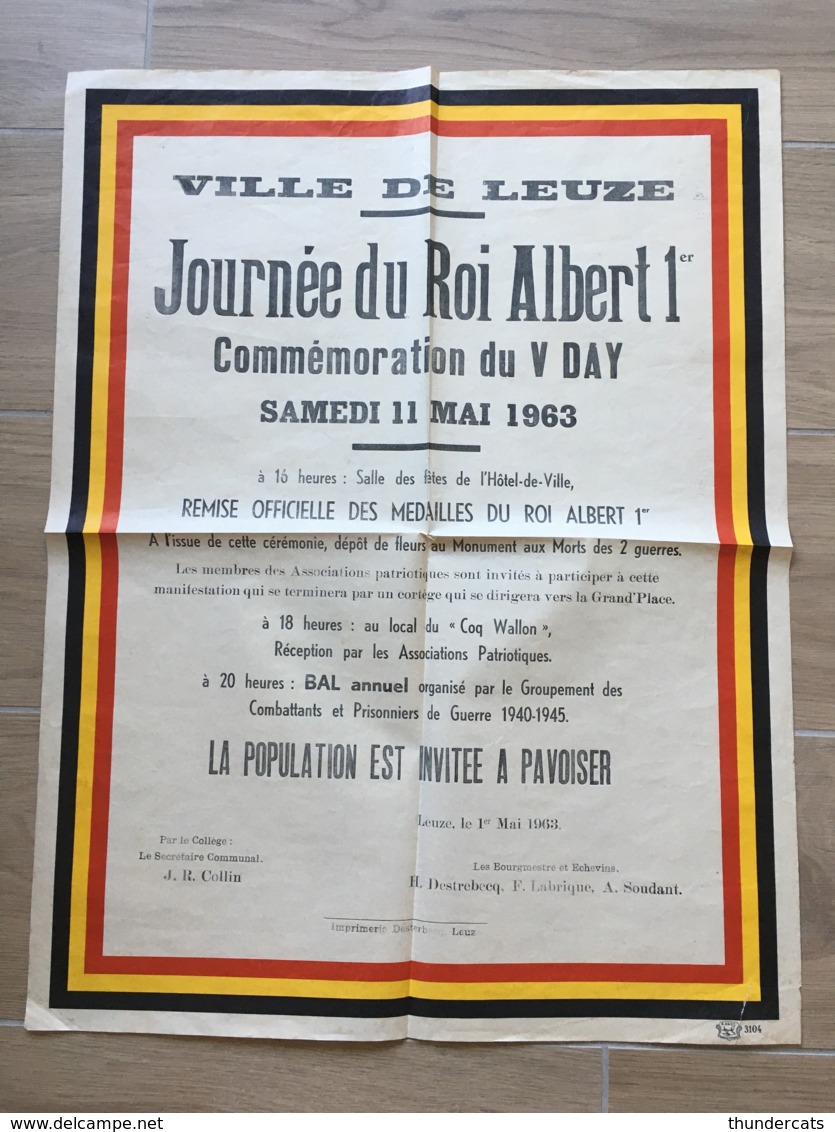 AFFICHE POSTER VILLE DE LEUZE 11 MAI 1963  65 CM X 50 CM JOURNEE DU ROI ALBERT I  ( DECHIRURE EN BAS ) - Affiches