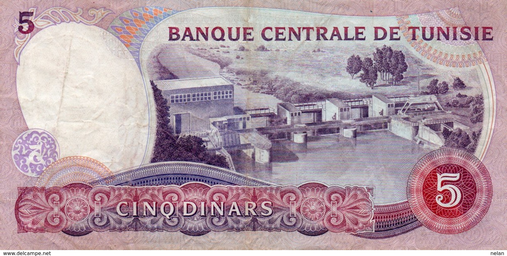 TUNISIA 5 DINARS 1983  P-79  CIRC. - Tunisie