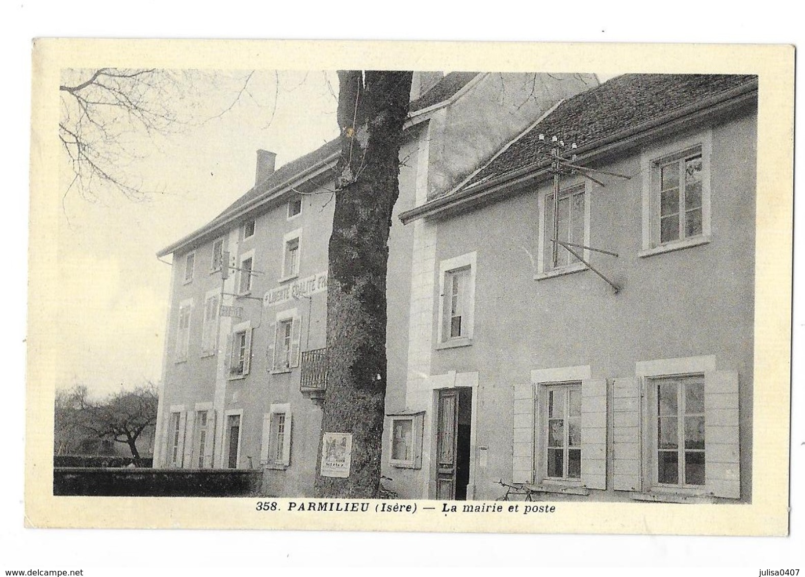 PARMILIEU (38) La Mairie Et La Poste - Autres & Non Classés