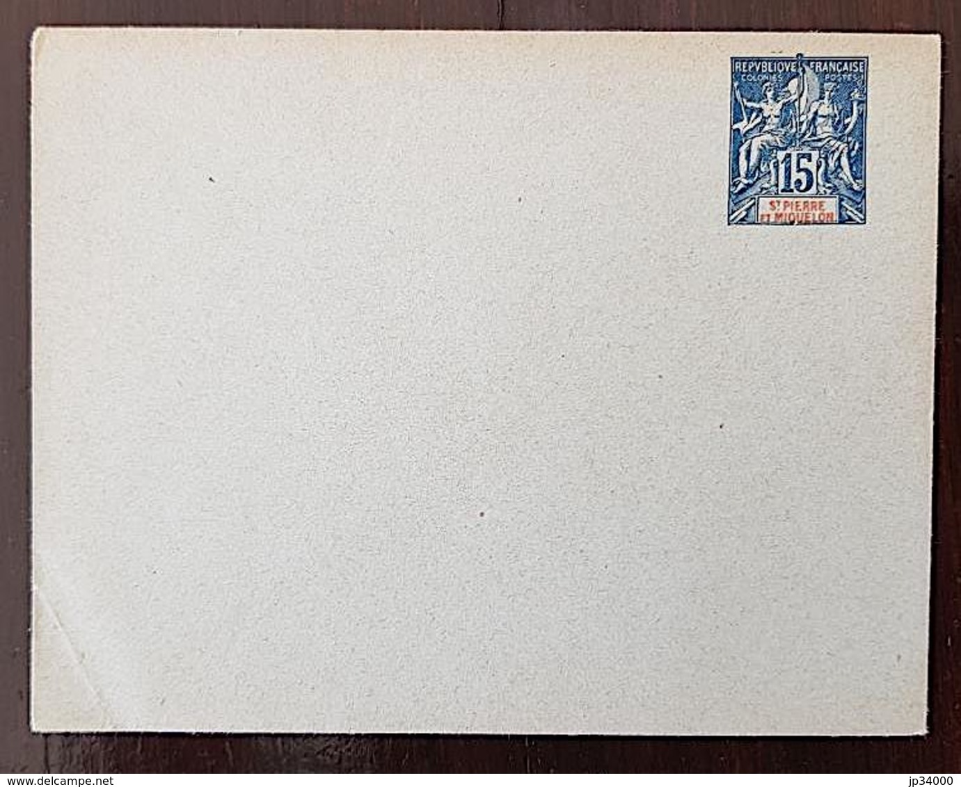 ST PIERRE ET MIQUELON. Type Groupe. Entier Postal Neuf. Enveloppe 15c Bleu. Bel  état - Ganzsachen