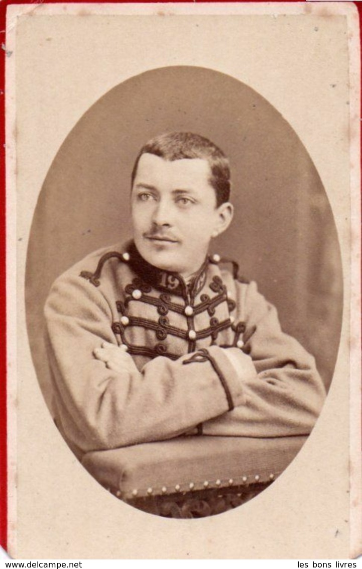 CDV Portrait Militaire, 1880 Photo Brackelaire Tournai ( Belgique ) - Guerre, Militaire