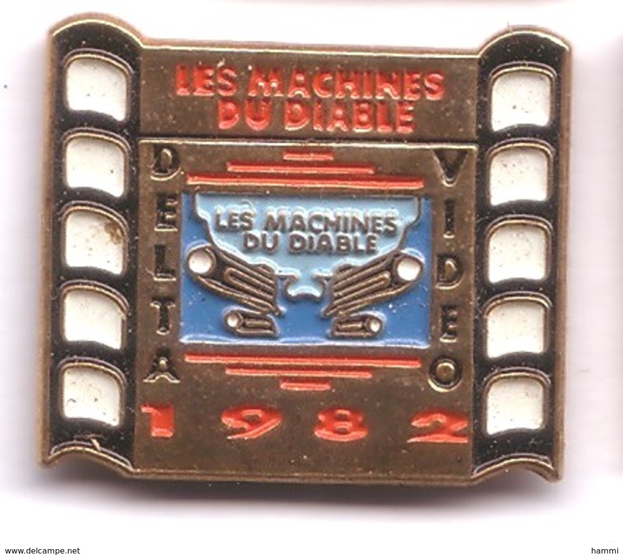 K153 Pin's Delta Vidéo Cinéma Film Movie Les Machines Du Diable Bikers Moto Achat Immédiat - Cinéma