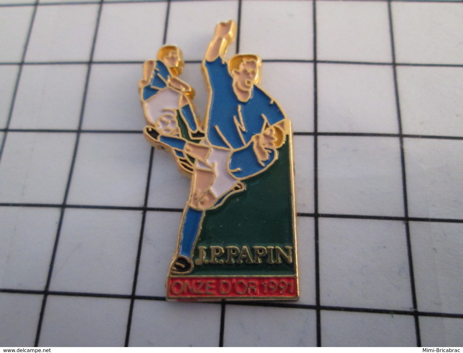 816a Pin's Pins / Beau Et Rare / THEME : SPORTS / FOOTBALL JPP PAPIN MARSEILLE ONZE D'OR 1991 - Pompiers