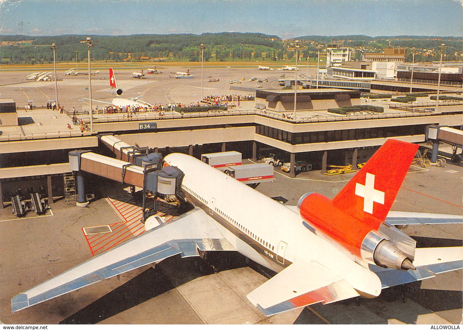 7076 " AEROPORT DE ZURICH "TERMINAL CON DUE McDONNEL DOUGLAS MD 11 -CART. POST. ORIG. NON SPED. - Zürich