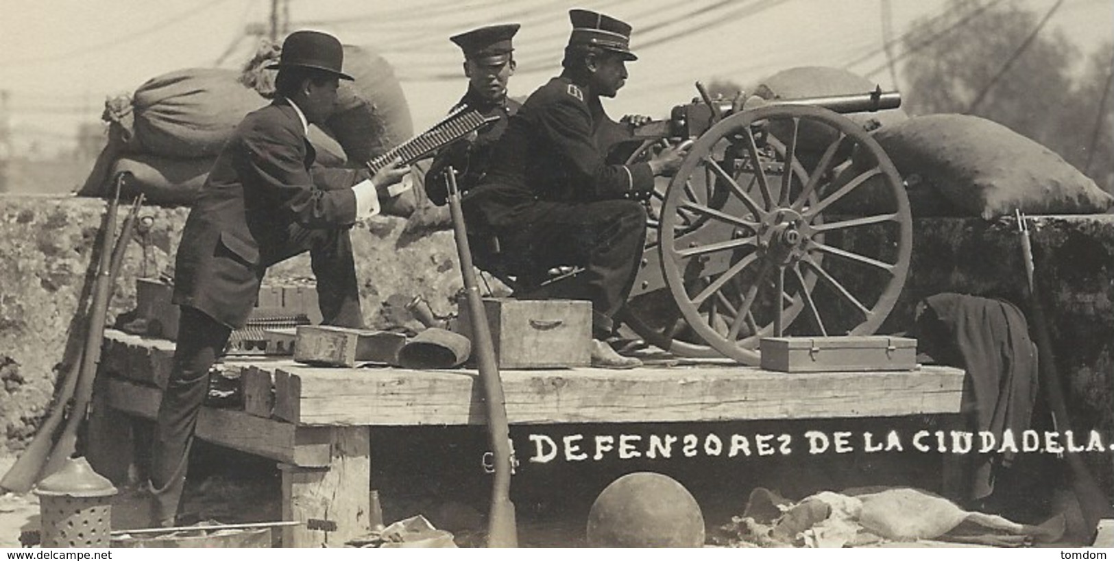 MEXIQUE***Carte Photo  - Révolution - Federales Defensores De La Ciudadela - Mexico."Decena Tragica Feb. 1913 (III) - Mexique