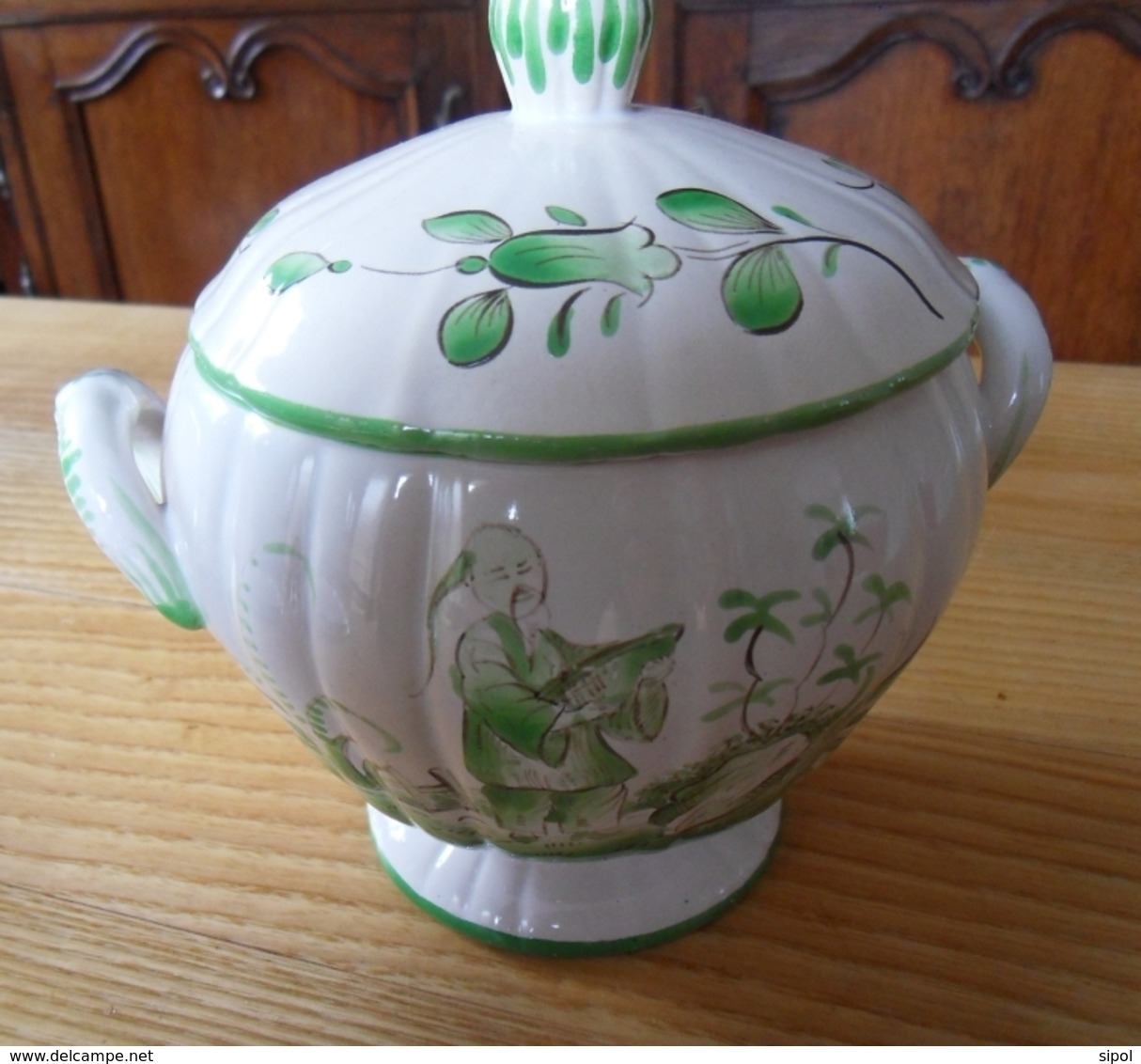 Faïencerie  St Clément - 54 - Lot De 3 Tasses  Avec  Soucoupes Et Sucrier  '' Au Chinois '' Vert Articles Neufs - Cups