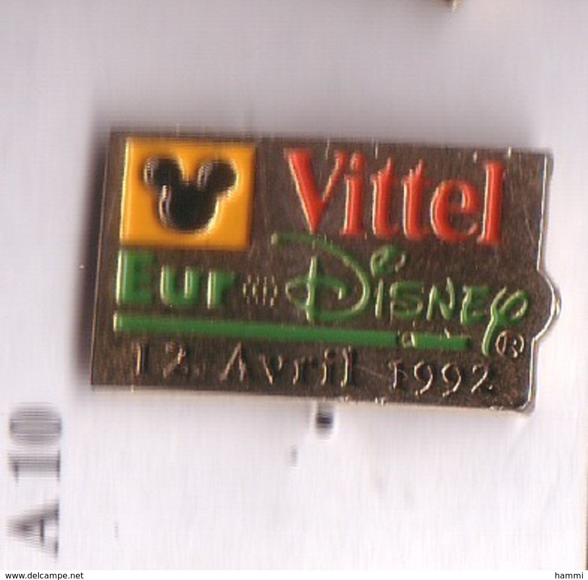 F201 Pin's Vosges Vittel Version Eaf Signé Disney Espace Entre Euro Et Disney Achat Immédiat - Disney