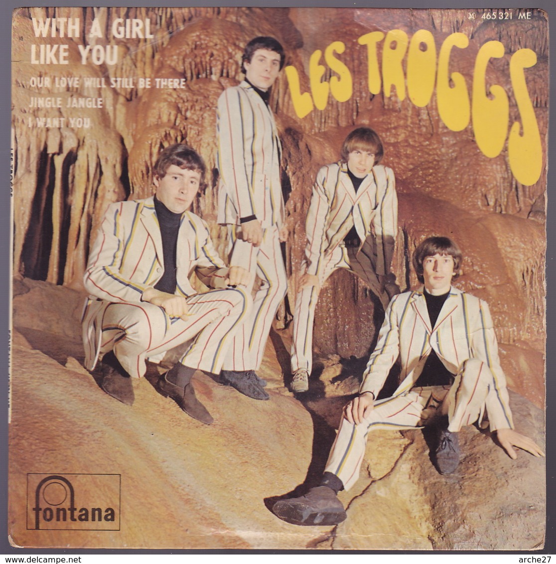 The TROGGS - EP - 45T - Disque Vinyle - With A Girl Like You - 465321 - Autres - Musique Anglaise