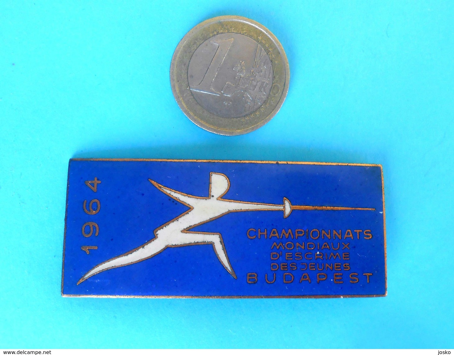 WORLD JUNIORS FENCING CHAMPIONSHIPS 1964. Large Enamel Participant Pin Badge * Escrime Esgrima Fechten Scherma - Fechten