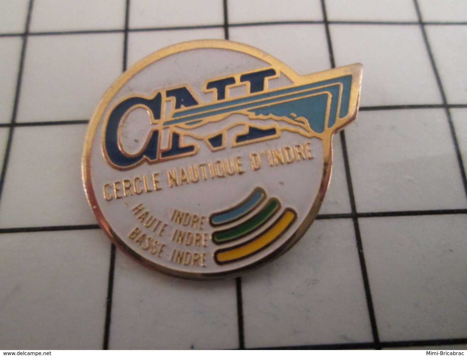 816b Pin's Pins / Beau Et Rare / THEME : SPORTS / NATATION CLUB CNI CERCLE NAUTIQUE DE L'INDRE - Natation