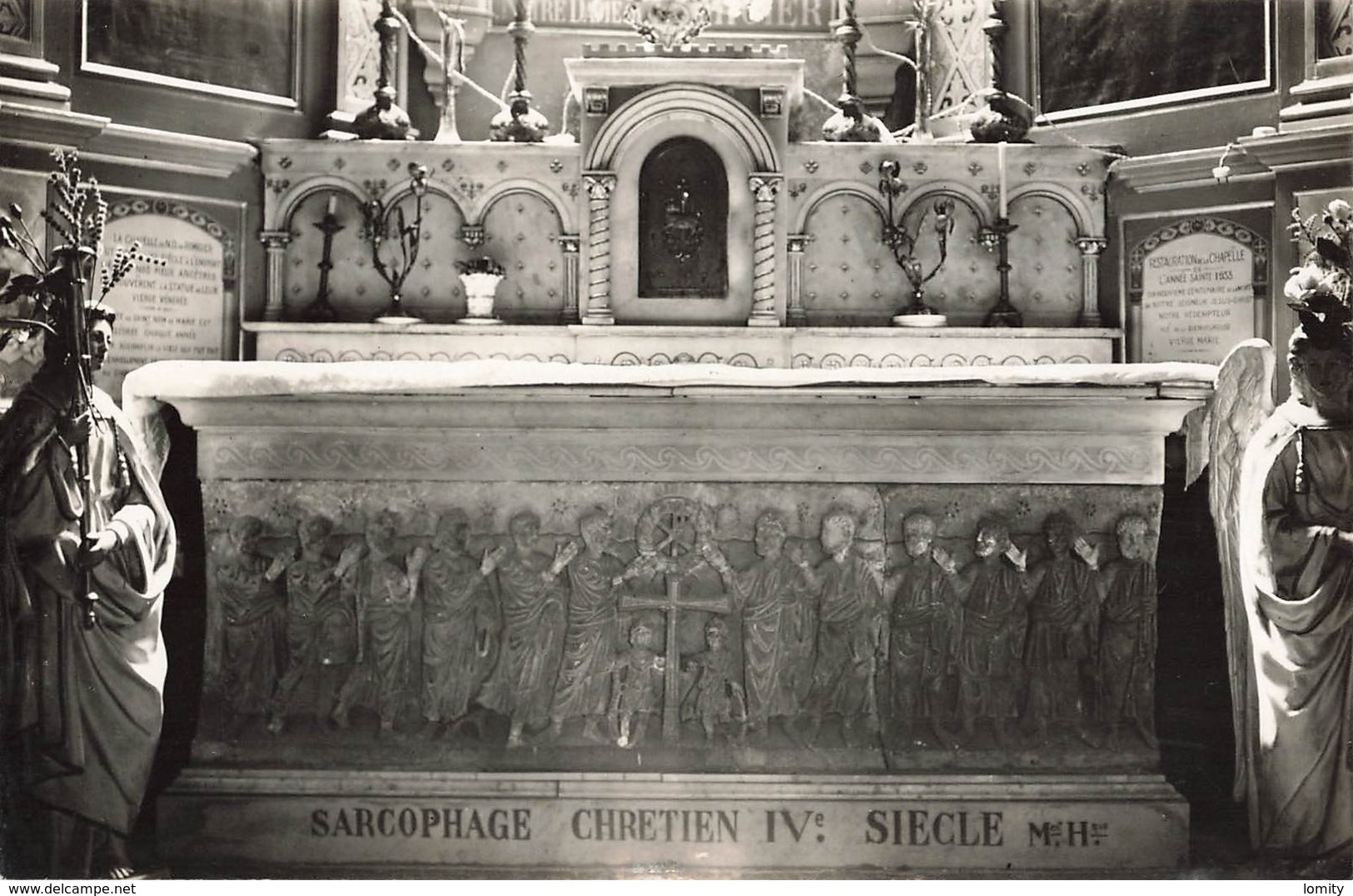 04 Manosque Interieur De L' Eglise Notre Dame Sarcophage Chrétien Du 4eme Siecle - Manosque