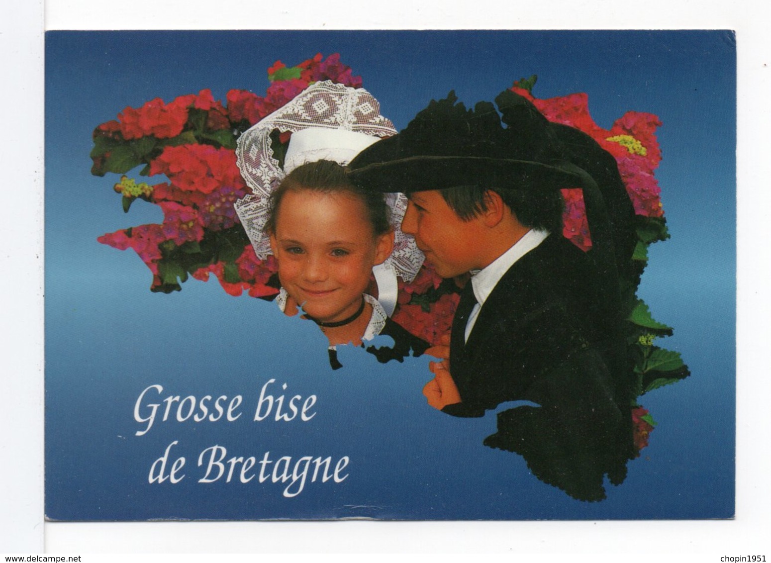 CPM - BRETAGNE - COUPLE D'ENFANTS - Personnages