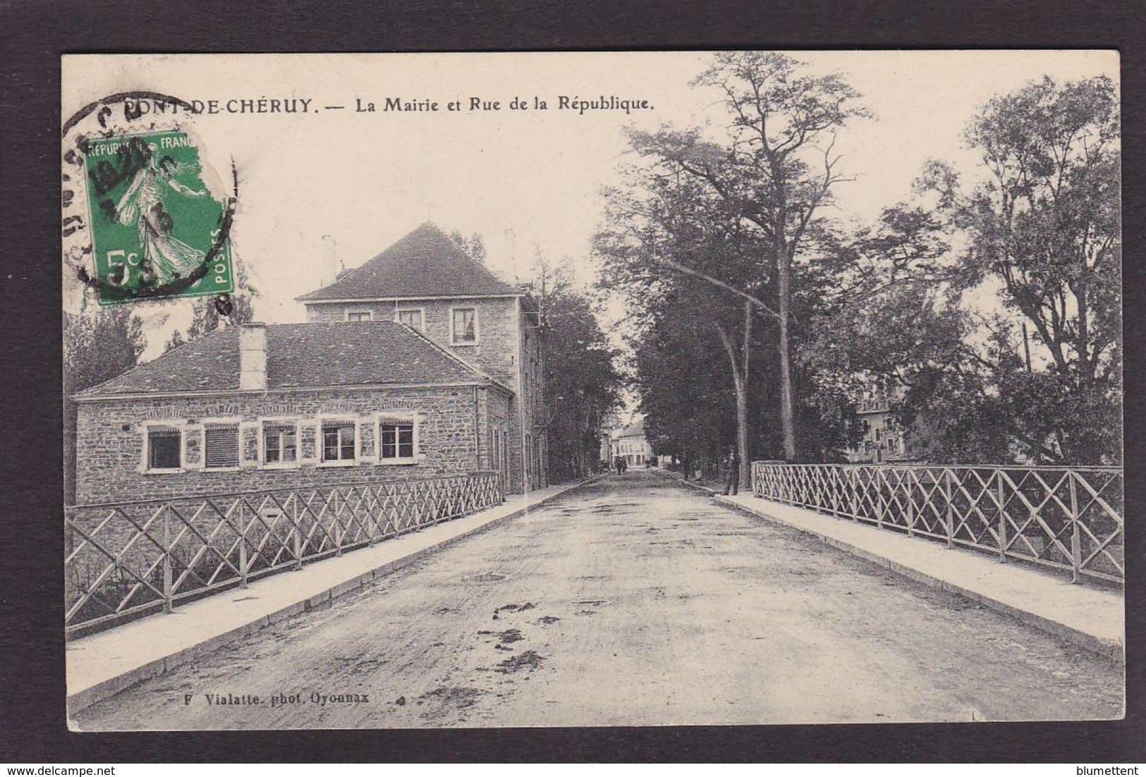 CPA Isère 38 Pont De Chéruy  Circulé - Pont-de-Chéruy