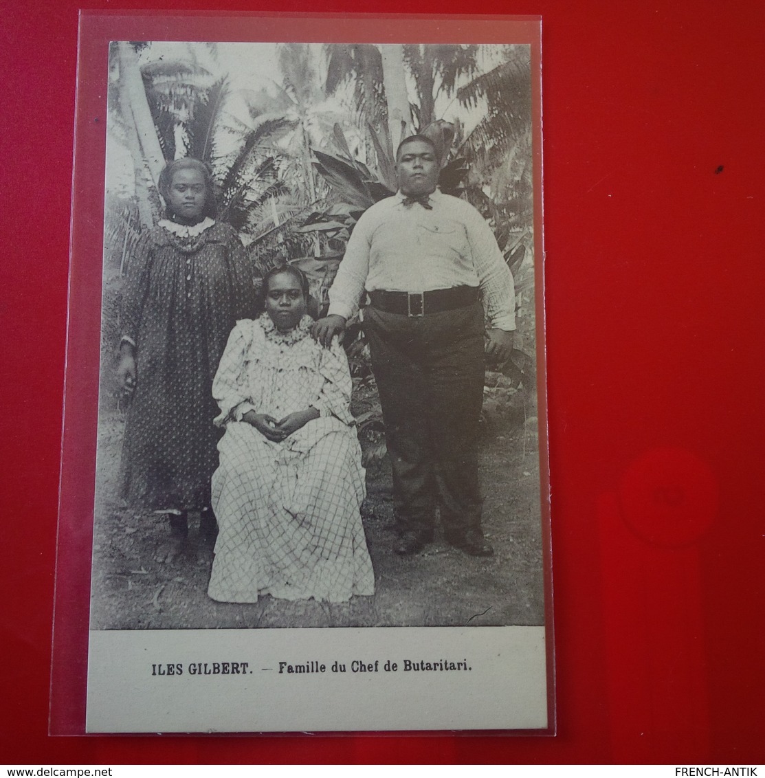 ILES GILBERT FAMILLE DU CHEF DE BUTARITARI - Micronésie