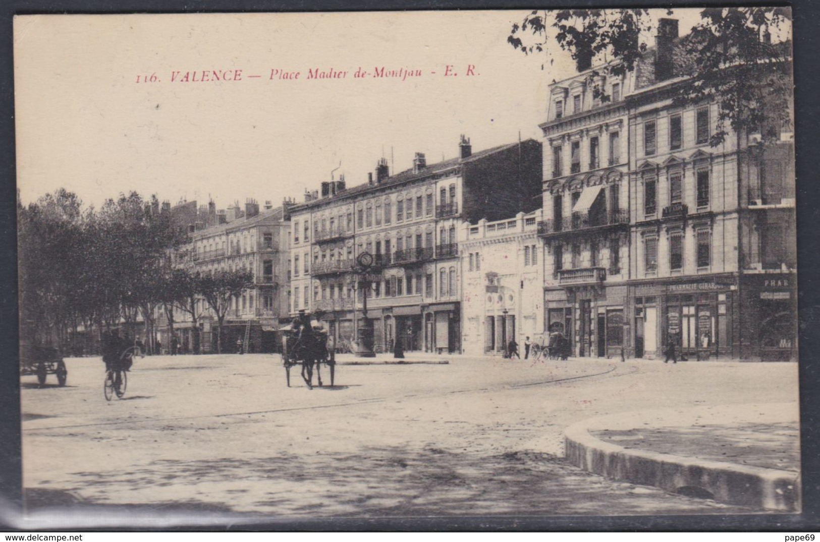 Valence : Place Madier De Montjau - Valence