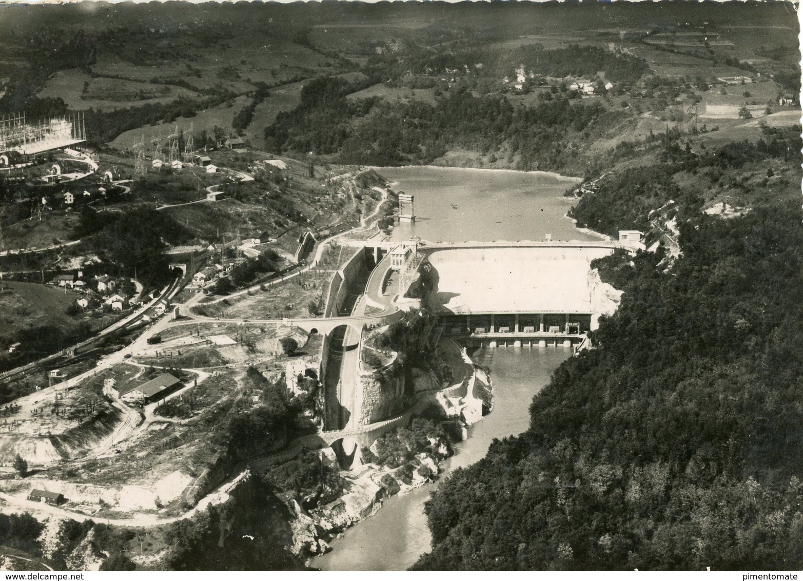 GENISSIAT LE BARRAGE SUR LE RHONE VUE GENERALE AERIENNE - Génissiat