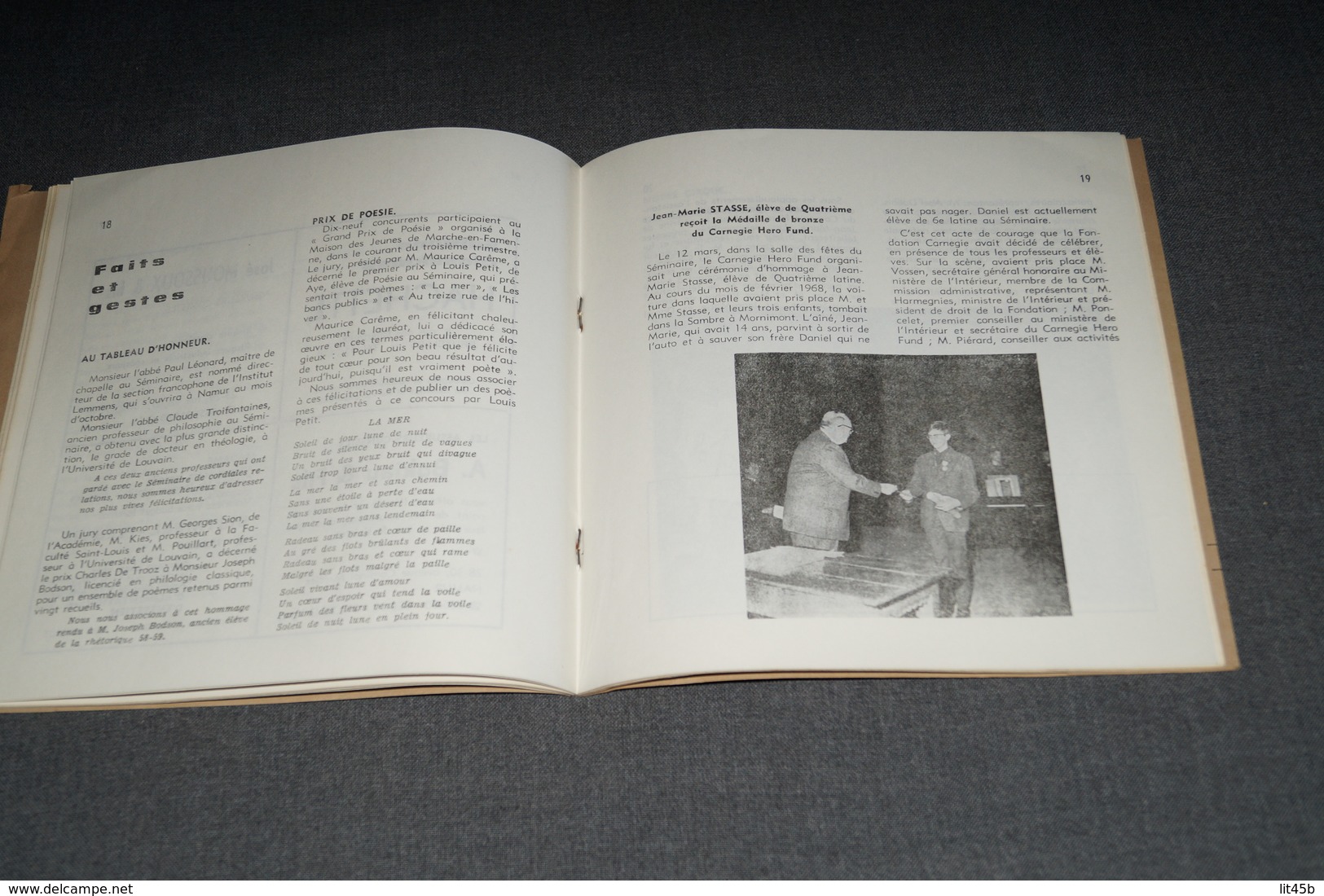ouvrage Floreffe bulletin des anciens Juillet 1969 ,complet 34 pages,20,5 Cm. sur 19,5 Cm.