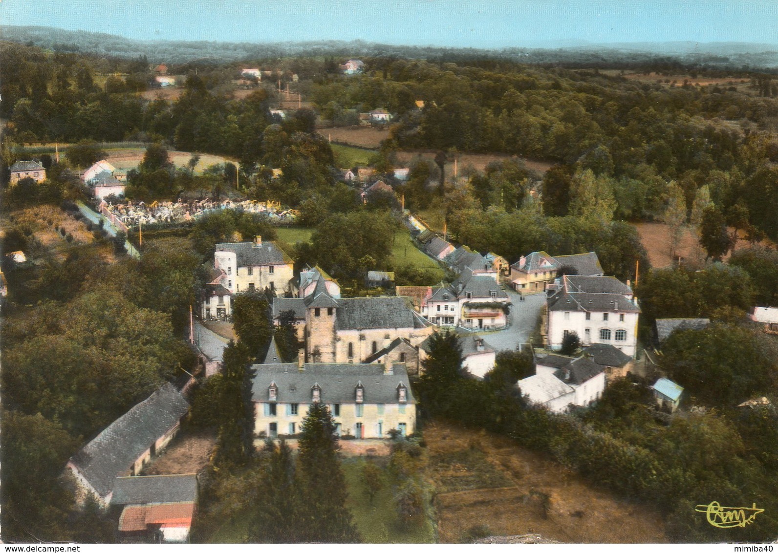 CHAMEYRAT - Vue Générale Aérienne - - Sonstige & Ohne Zuordnung