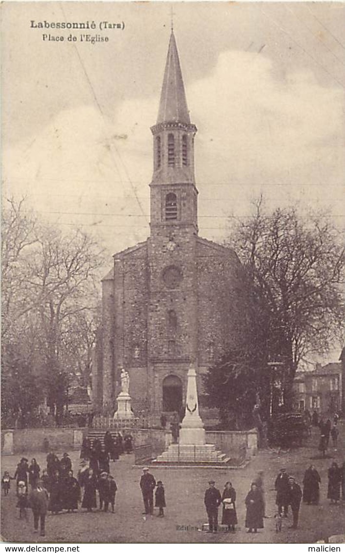 - Tarn -ref-A390- Labessonnié - Place De L Eglise - Monument Aux Morts - Monuments Aux Morts - Carte Bon Etat - - Montredon Labessonie