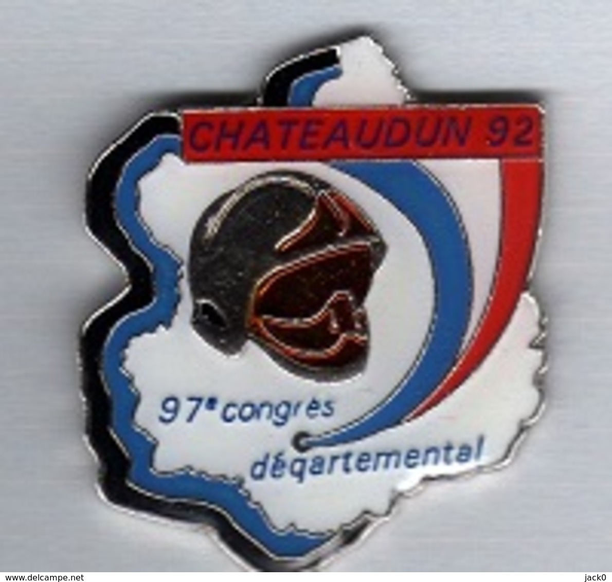 Pin's  Ville, Sapeurs  Pompiers  De  CHATEAUDUN  Lieu  Du  97 è Congrès  Départemental  ( 28 ) - Feuerwehr