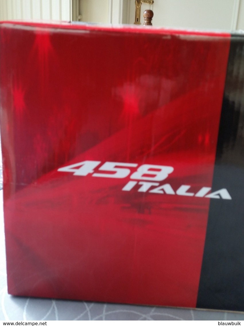 X Street Ferrari 458 Italia Radiografisch Bestuurbare Auto Schaal 1:32 - Rood - Echelle 1:32