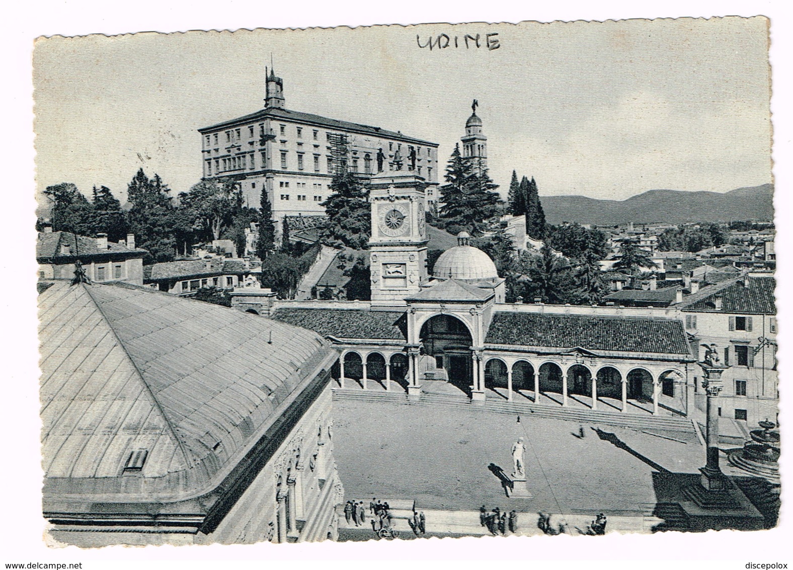 V5235 Udine - Piazza Contarena E Castello / Viaggiata 1962 - Udine