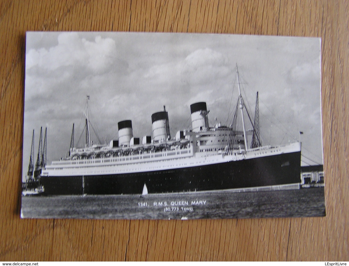 R.M.S. QUEEN MARY  N° 1341 Marine Boat Bateau Navire Paquebot Croisière Carte Postale Postkaart - Paquebots