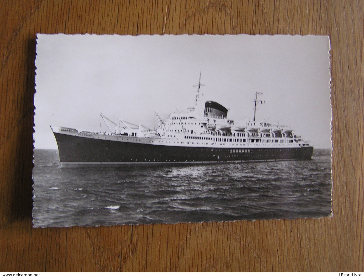 Le FLANDRE Cie Transatlantique  Marine Boat Bateau Navire Paquebot Croisière Carte Postale Postkaart - Paquebots