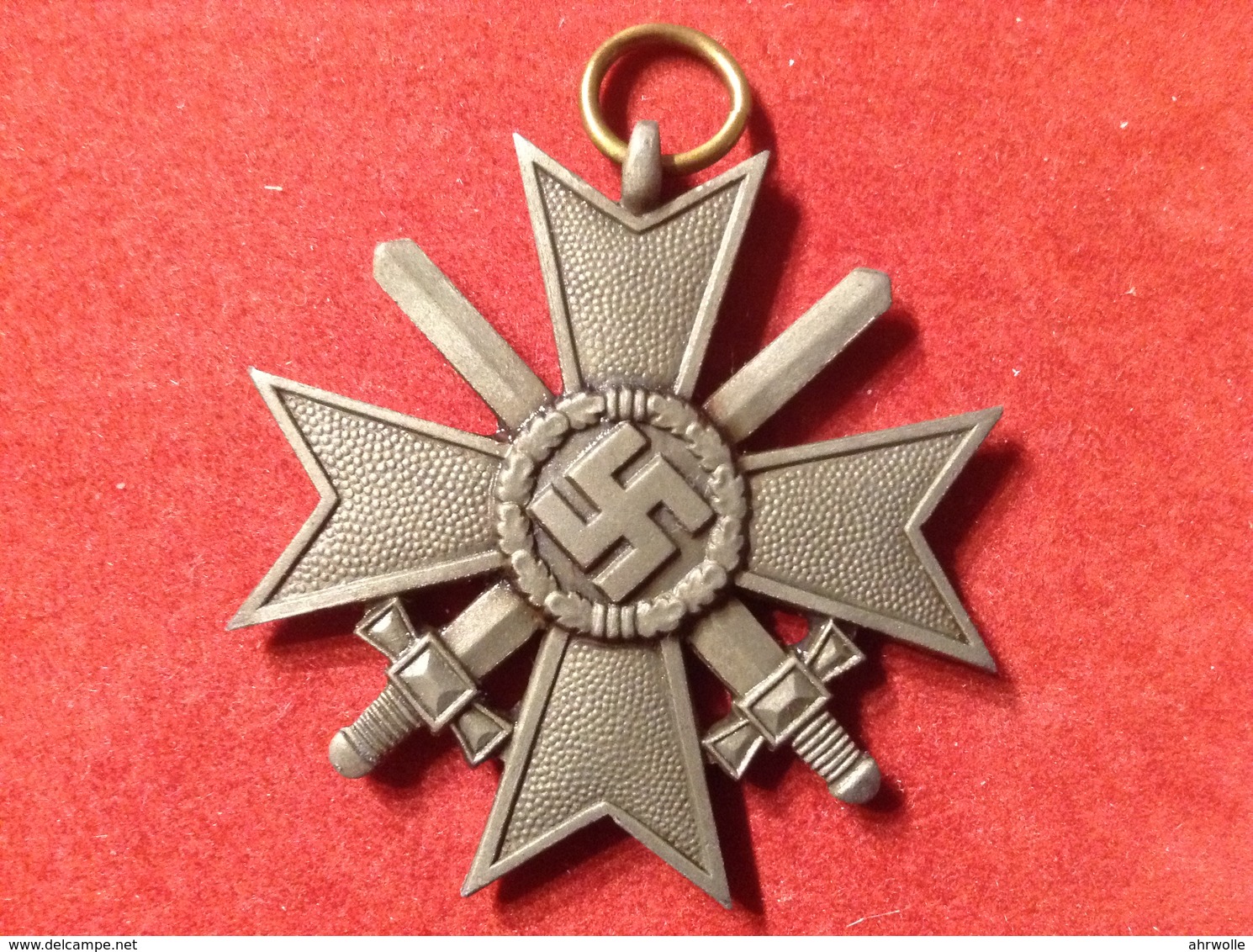 Abzeichen Orden Kriegsverdienstkreuz 1939 Mit Schwertern 2. Klasse Feinzink An Öse WW2 - 1939-45