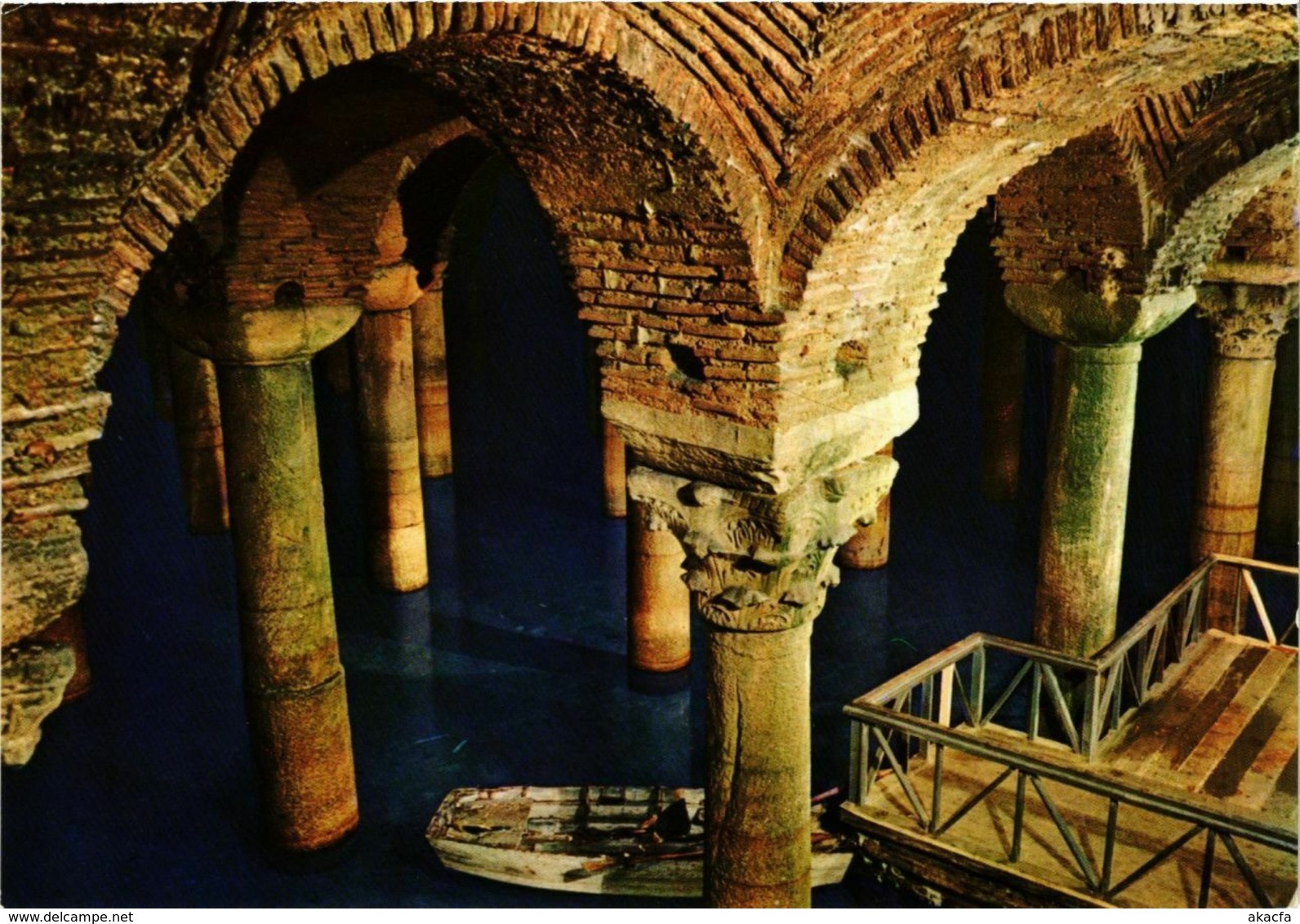 CPM AK Istanbul - The Underground Cistern TURKEY (850830) - Turquie