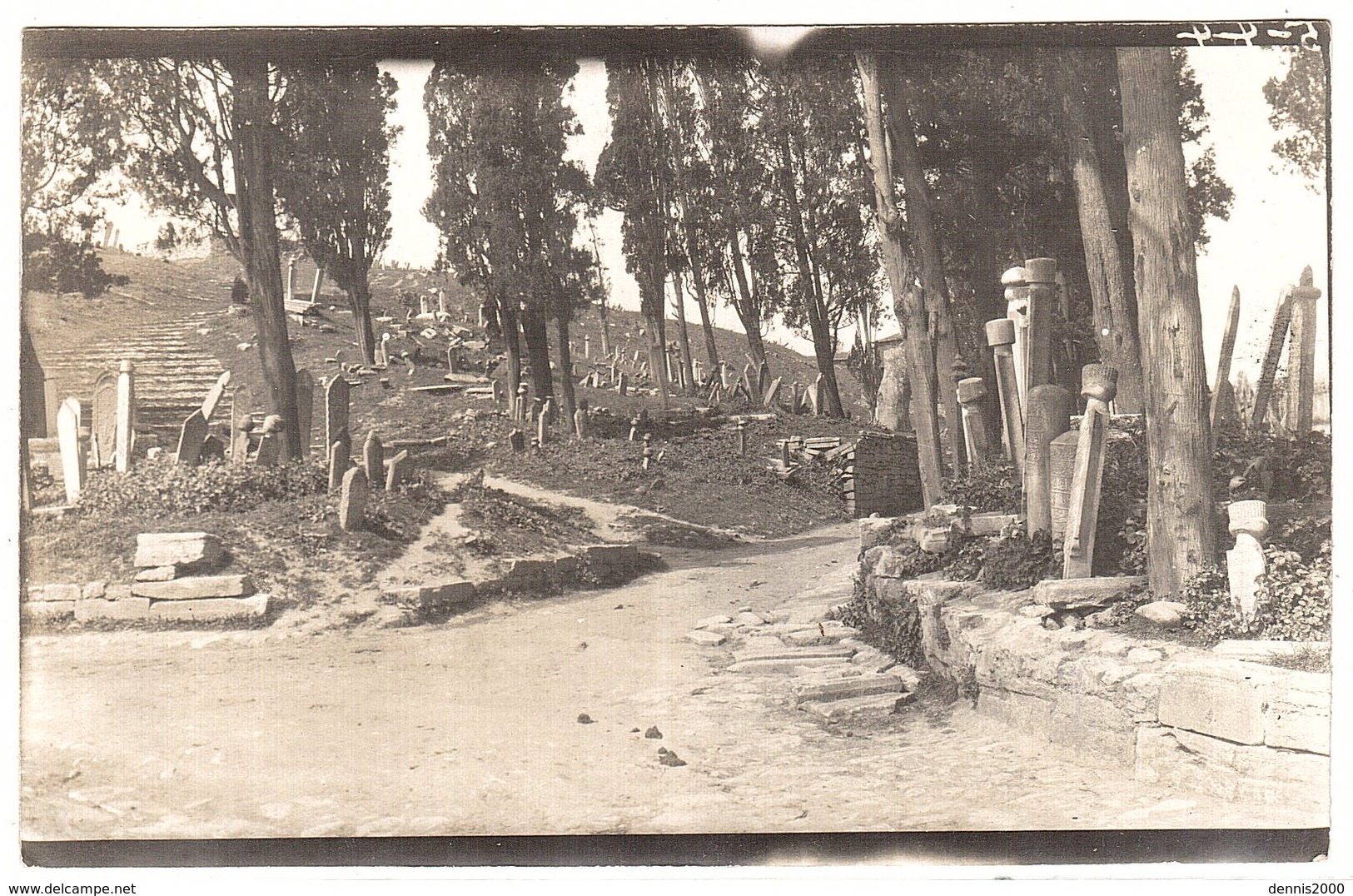 Supposé TURQUIE - CARTE PHOTO - Vue D'un Cimetière? - Turquie