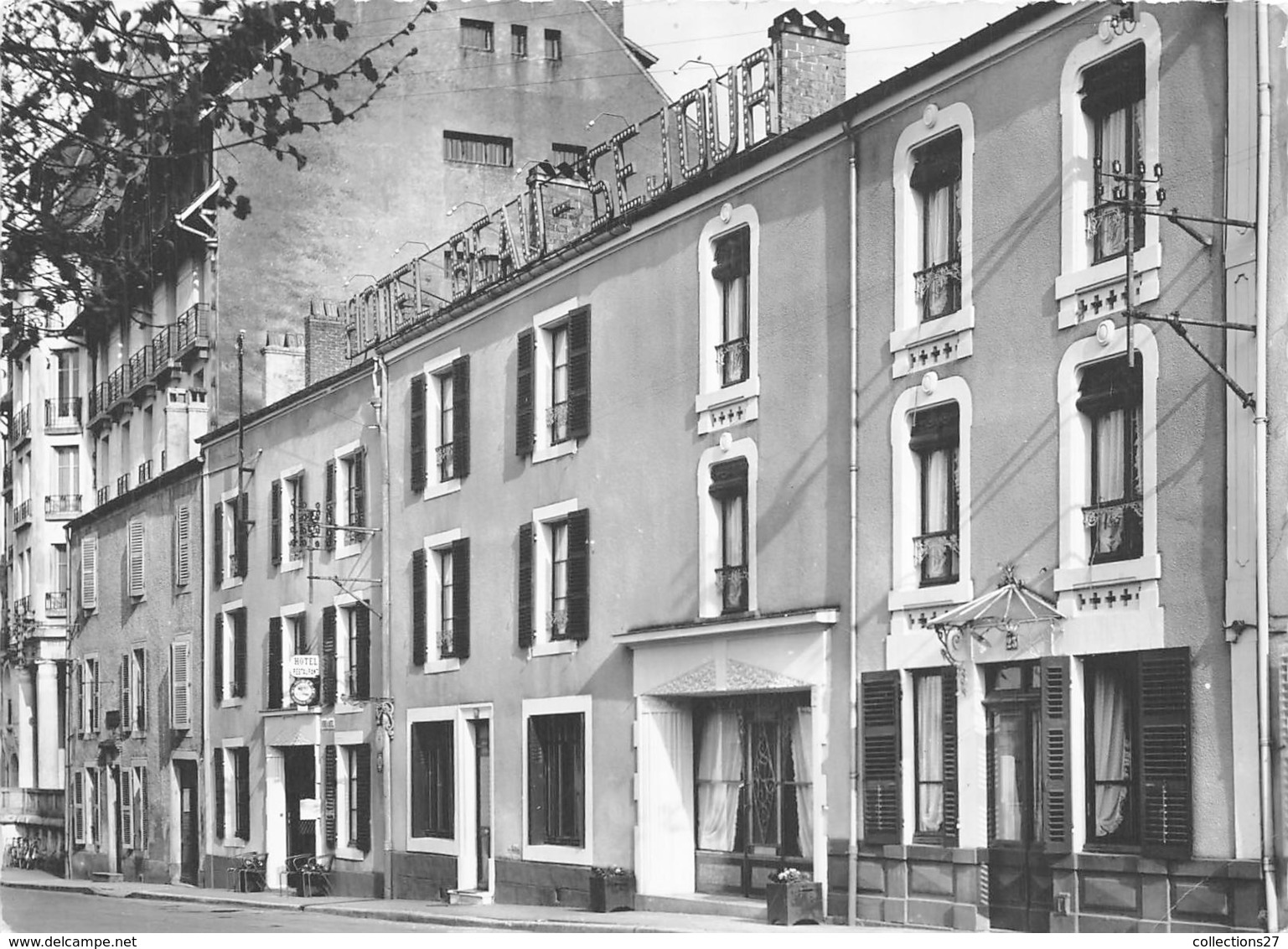 52-BOURBONNE-LES-BAINS- HÔTEL BEAUSEJOUR , LA FACADE - Bourbonne Les Bains