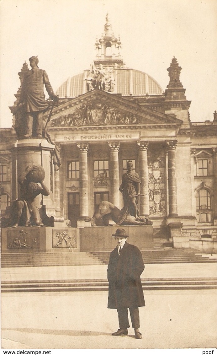 Berlin :  Statue De Bismarck En Reichstag 1921 --- Fotokaart - Autres & Non Classés