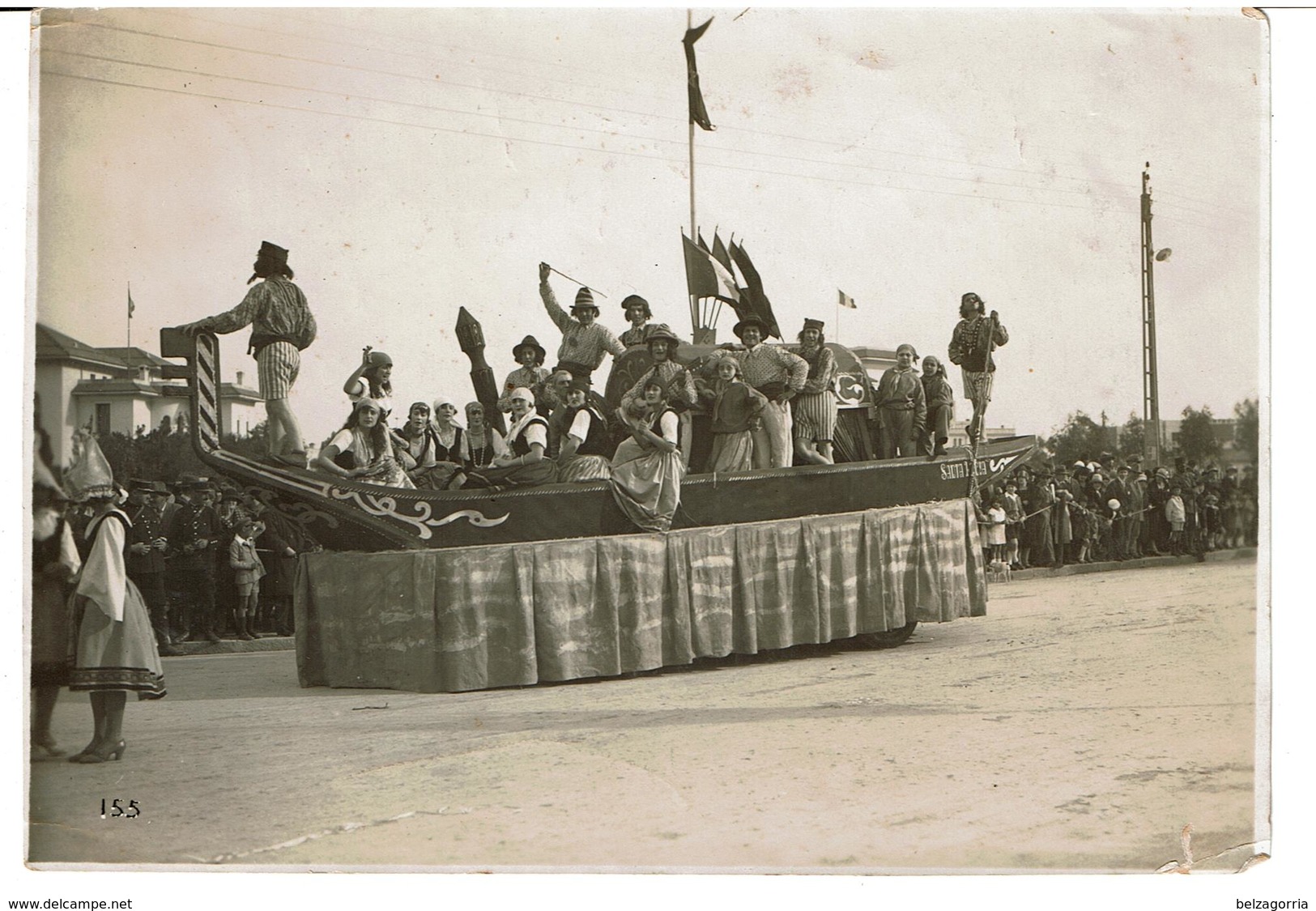 PHOTOGRAPHIES ORIGINALE CHAR CARNAVAL Fèvrier 1927 ( Peut être Béarn Ou Pays Basque) à Identifier - Carnival