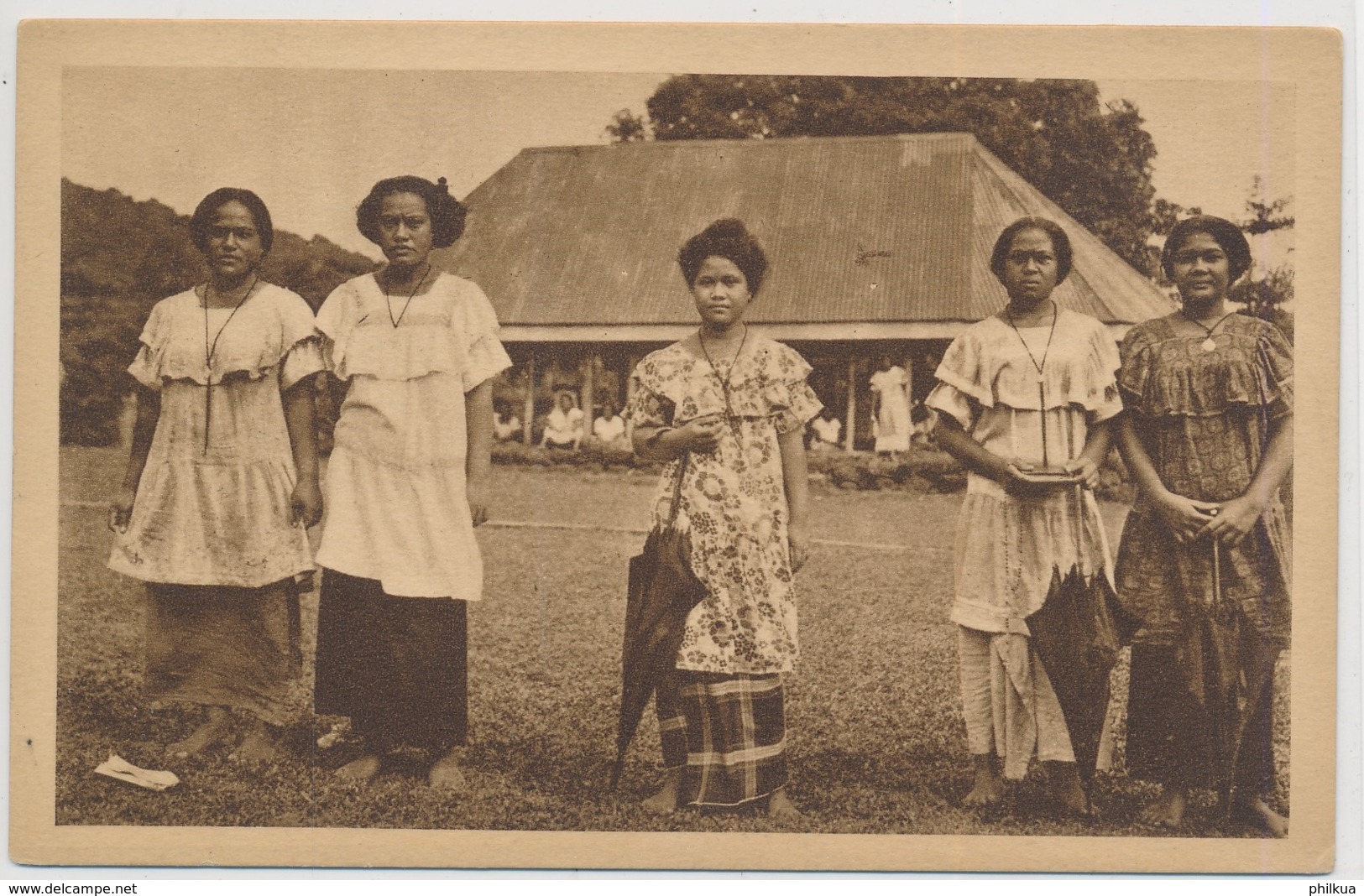 Jeunes Elèves Des Soeurs D'Apia Iles Samoa (Océeanie) - Salomon