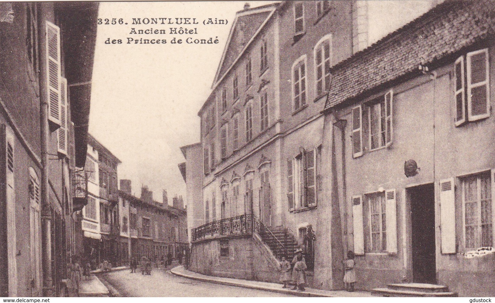 Ain - Montluel - Ancien Hôtel Des Princes De Condé - Montluel