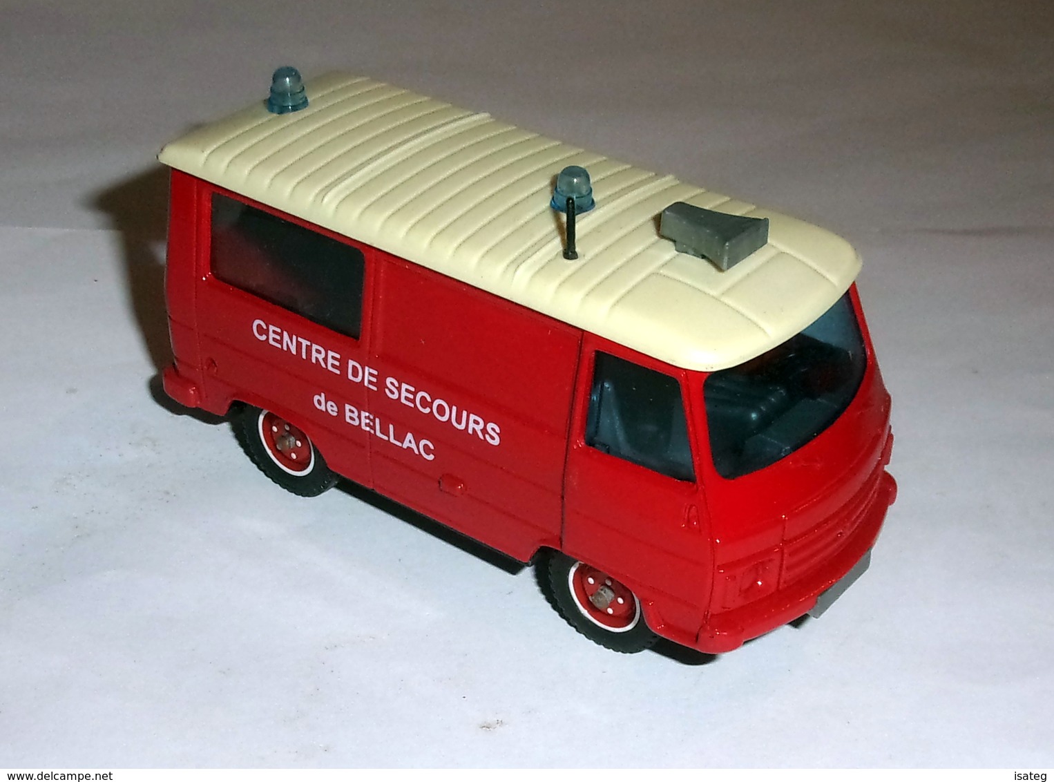 Peugeot J9 "Centre De Secours De Bellac" Toner Gam - Solido - Other & Unclassified