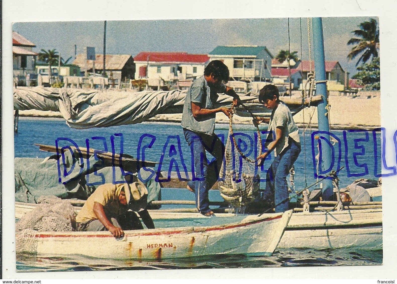 Belize In Natural Colour. Fishing Village Of San Pedro, Ambergri Cave. Pêcheurs - Belice