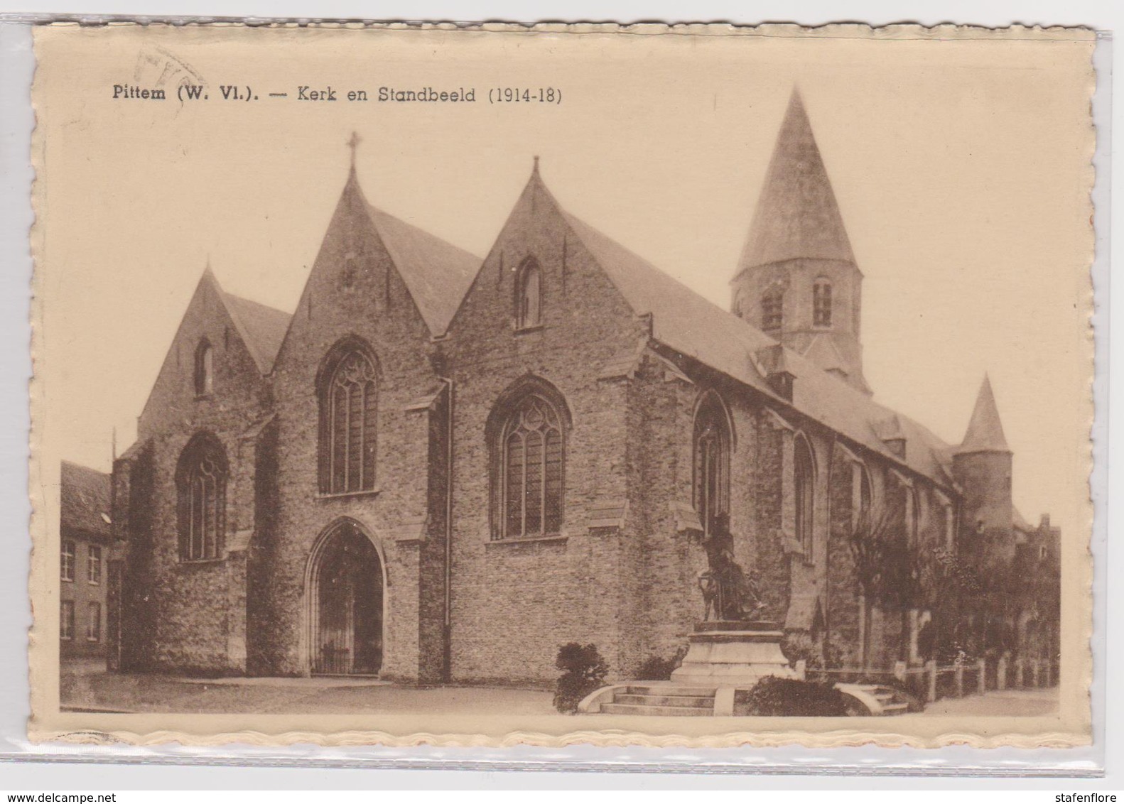 Pittem Omstreeks 1952 Kerk En Standbeeld - Pittem