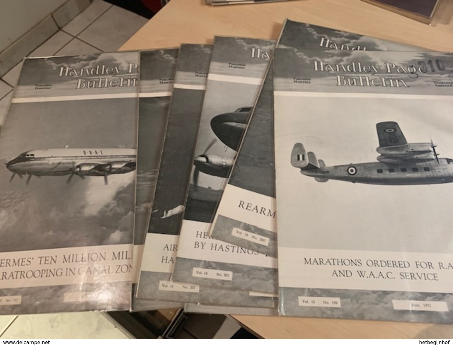 Handley Page Bulletin - 10 Magazines 1952 - Very Good - 1950-Heden