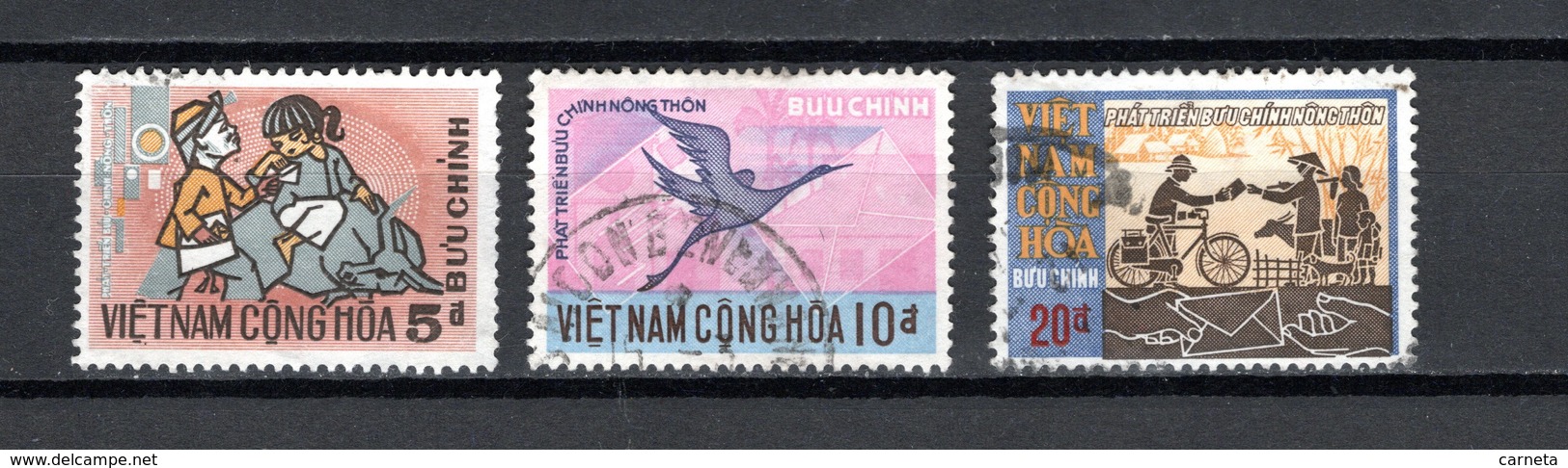 VIETNAM DU SUD    N°  410 à 412    OBLITERES  COTE 1.00€    POSTE RURALE  OISEAUX ANIMAUX - Vietnam